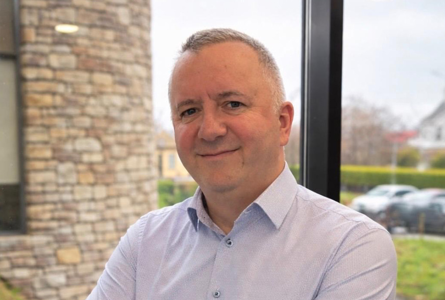 Eamon Giles headshot