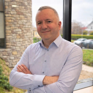 Eamon Giles headshot